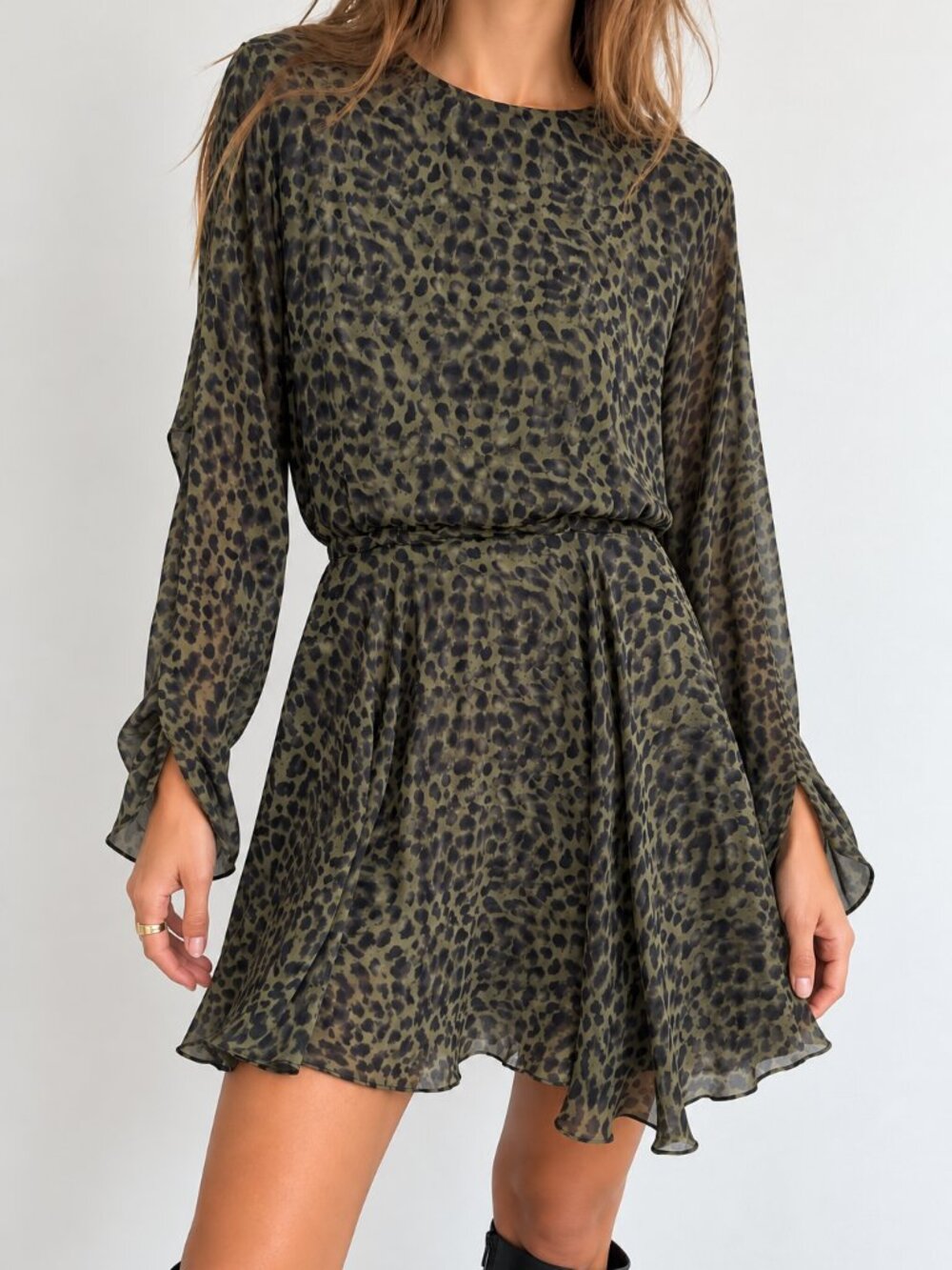 Camilla and Marc Tatami Silk Leopard Mini Dress Khaki Animal Indie Sleaze Sz 6